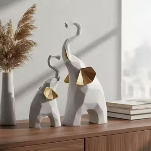 Resin White Elephant Showpiece Set