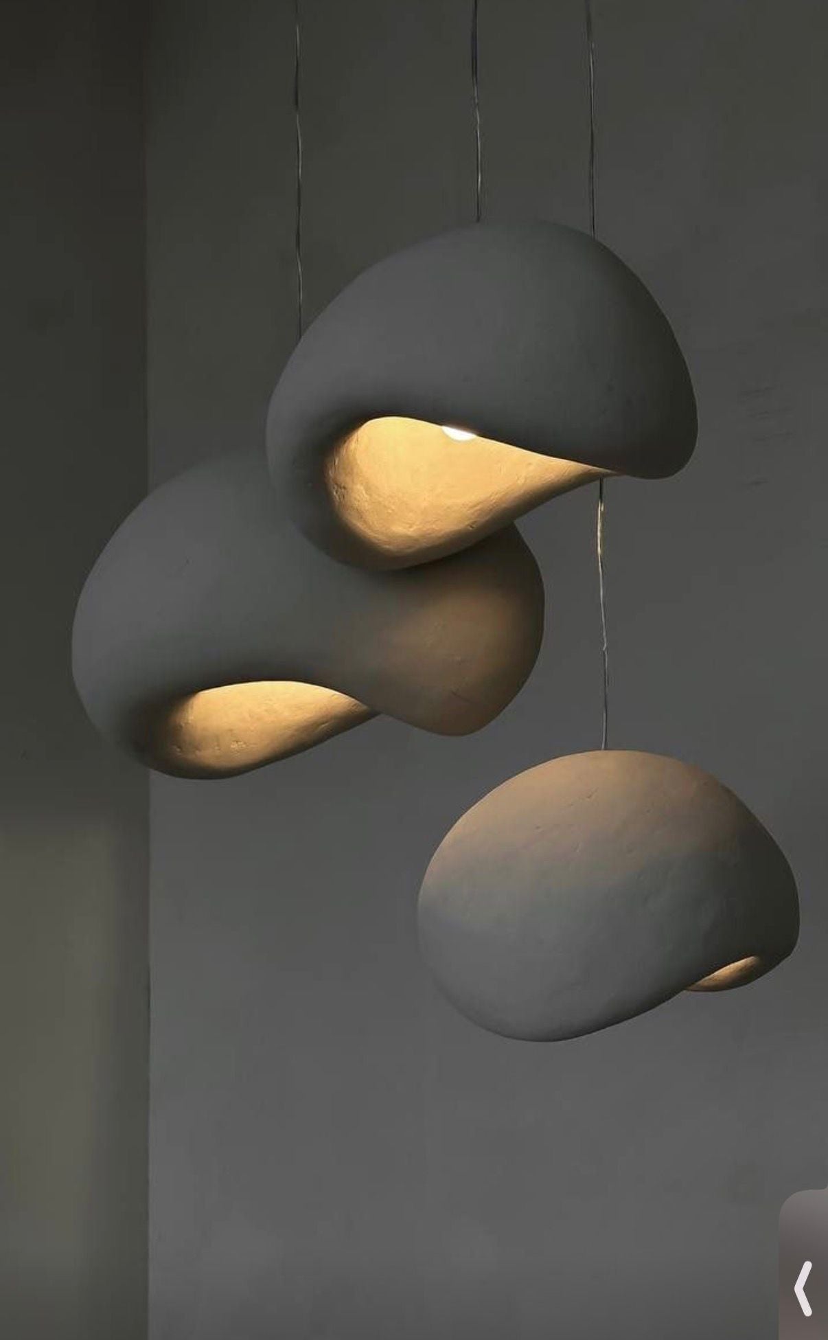 PENDANT LIGHT