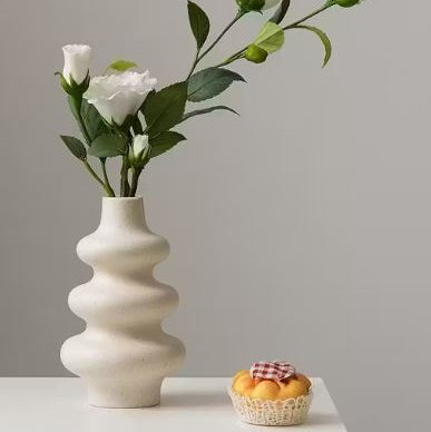 New Ceramics Wave Ring Vase (Pack Of 1, White)